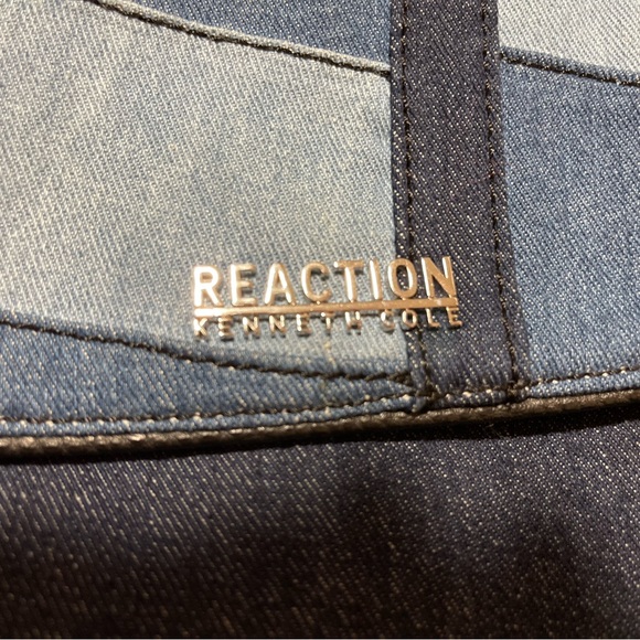 Kenneth Cole Reaction Crossbody bag - Picture 7 of 10